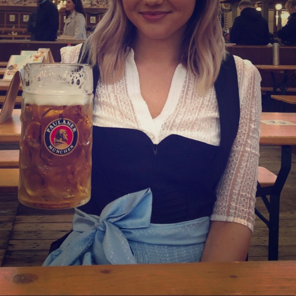 Oktoberfest blouse